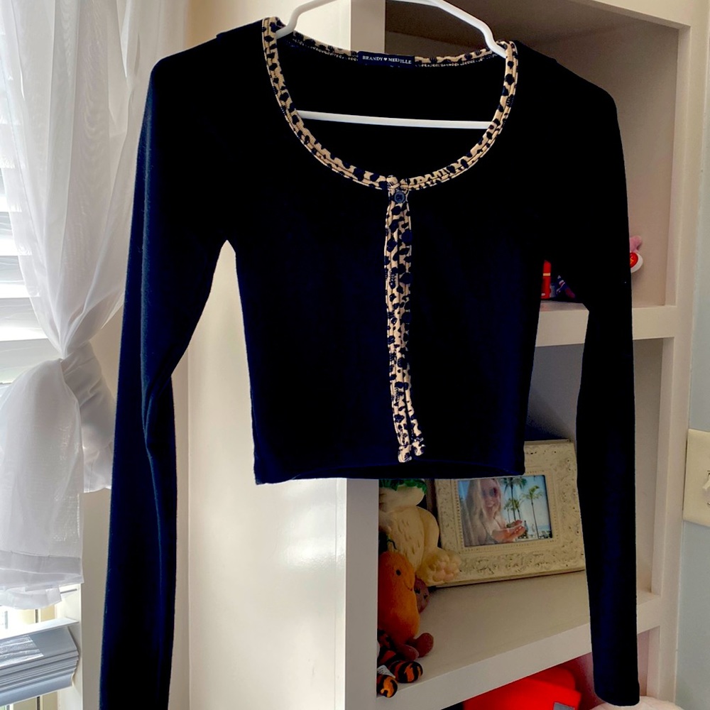 Brandy Melville long sleeve top